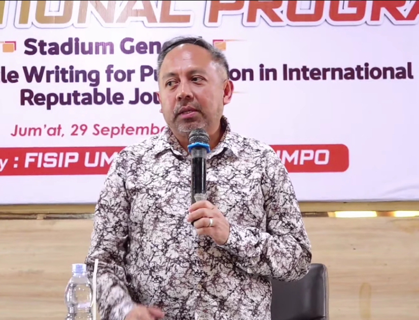 Stadium General FISIP UMPO Hadirkan Profesor dari Malaysia  Mahasiswa Harus Punya Banyak Skill
