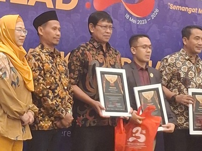 Konsisten Gaungkan Dakwah dan Pendidikan Digital, UMPO Dianugerahi Penghargaan  Maklumat.id 